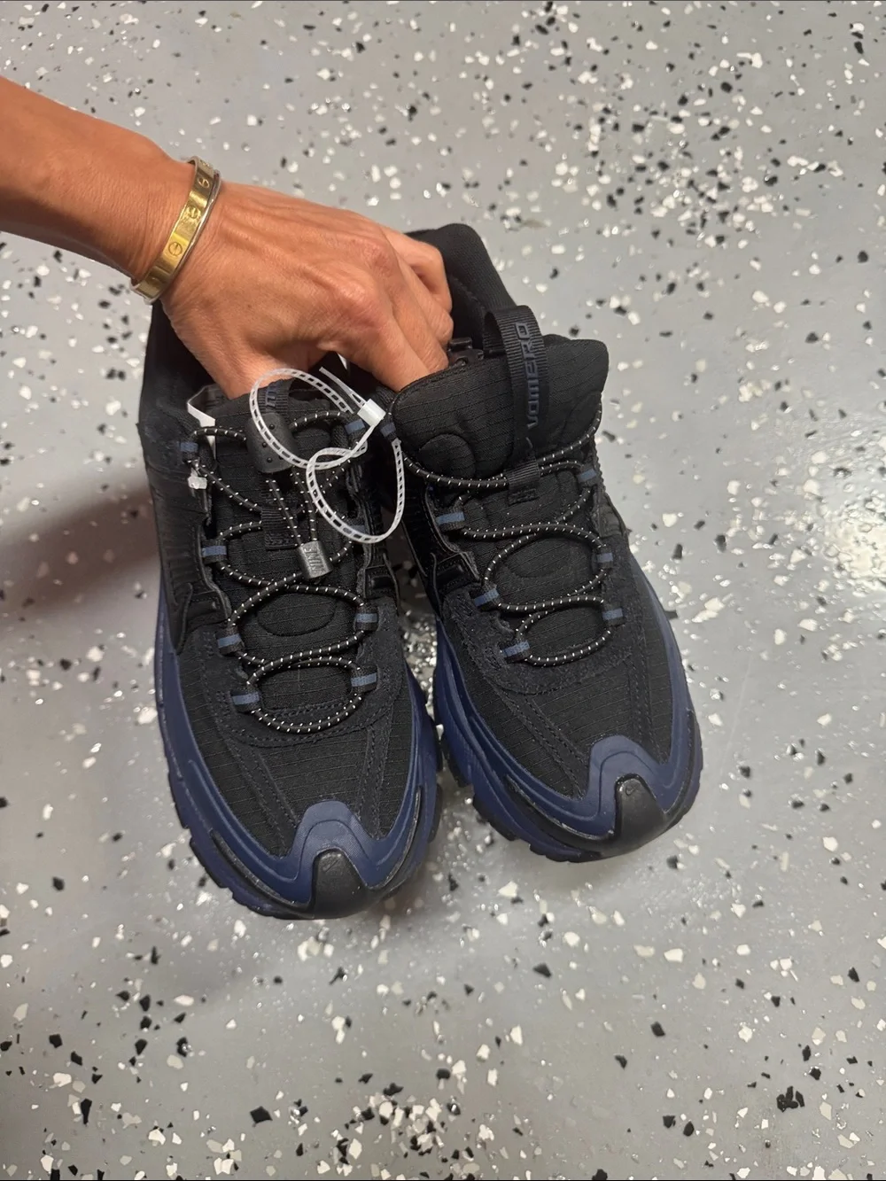 Nike Vomero Roam Winterized Black Midnight Navy
